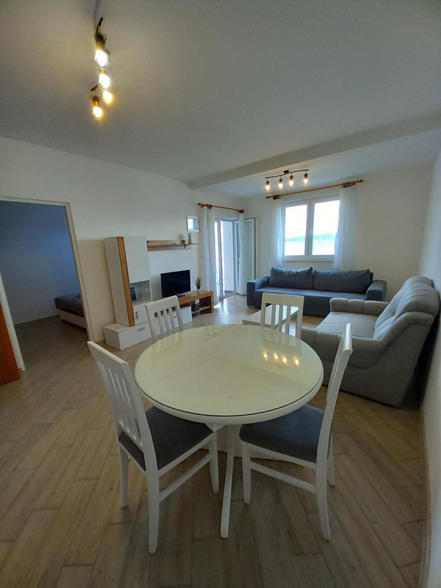 Apartman Miskulin Сень Экстерьер фото